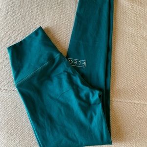 Fleo Deep Teal 25” El Toro